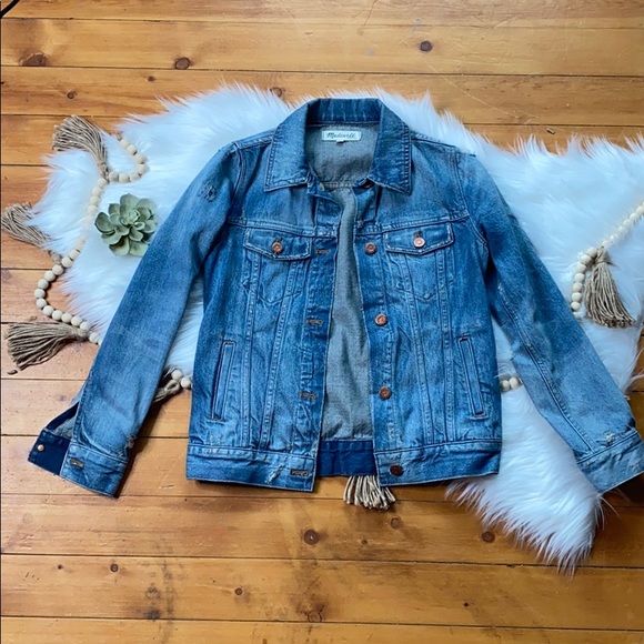 Madewell Jackets & Blazers - Madewell denim jean jacket distressed